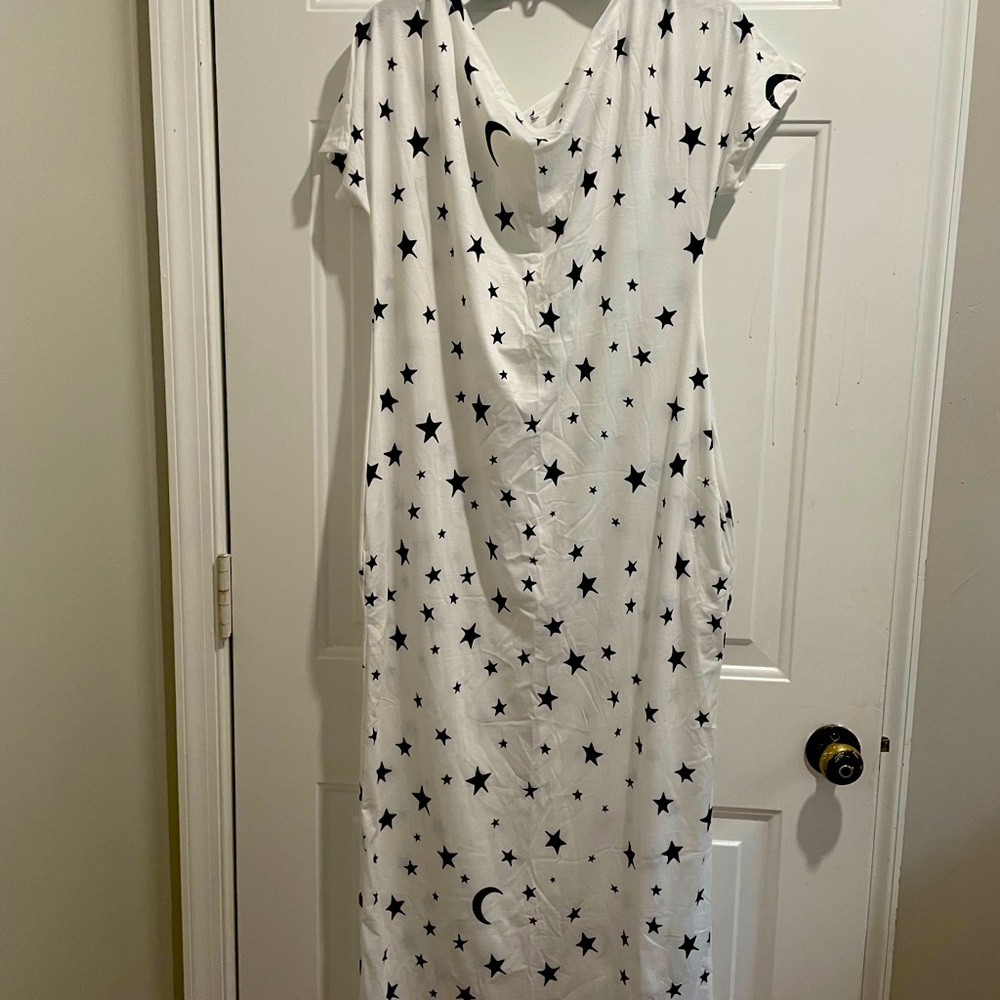 Women’s White Maxi Dress